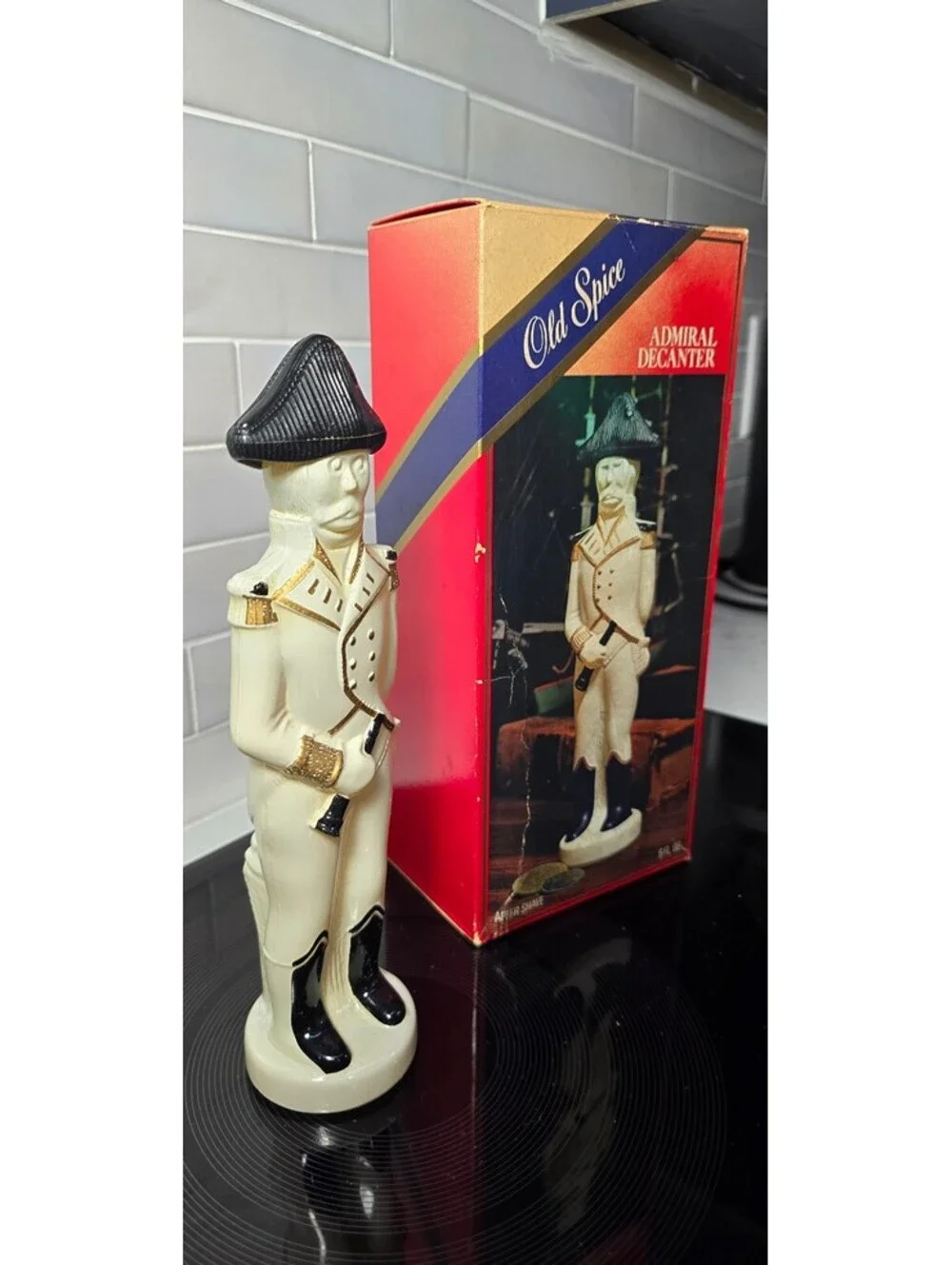 Vintage Old Spice Admiral Decanter Porcelain Bottle with Original Box